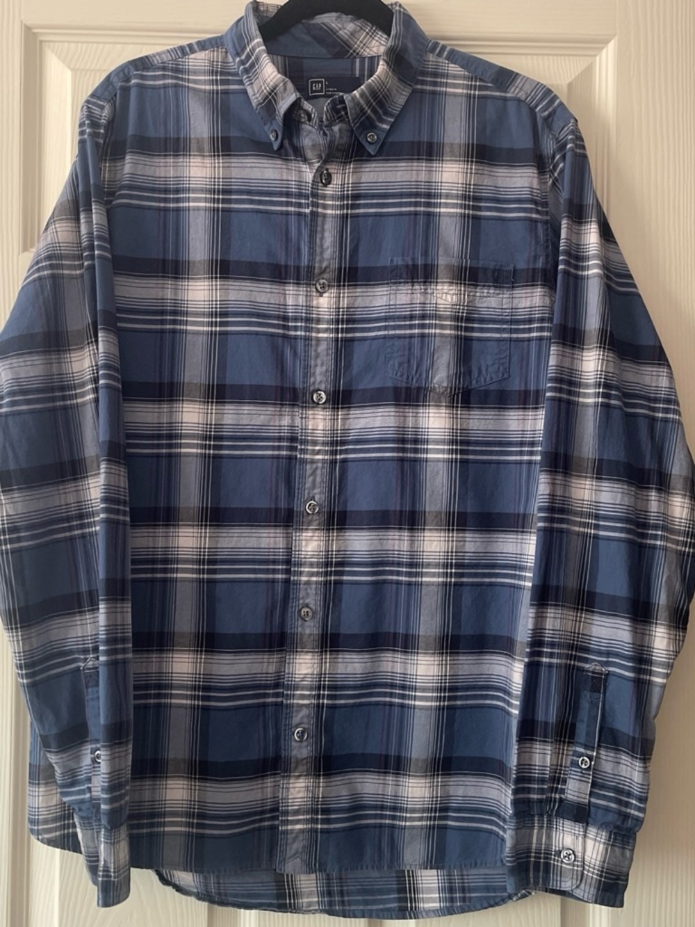 GAP Men's Navy & White Plaid Button-Down Shirt